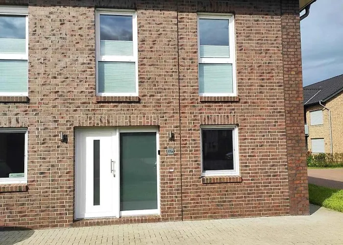 Exklusives Finja Mit Sauna, Garten & Offener Wohnkueche Feriehus